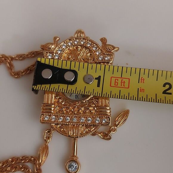 W Lind Gold Tone CZ Stones Art Deco Birds House Watch Brooch Pendant Necklace - Picture 6 of 6